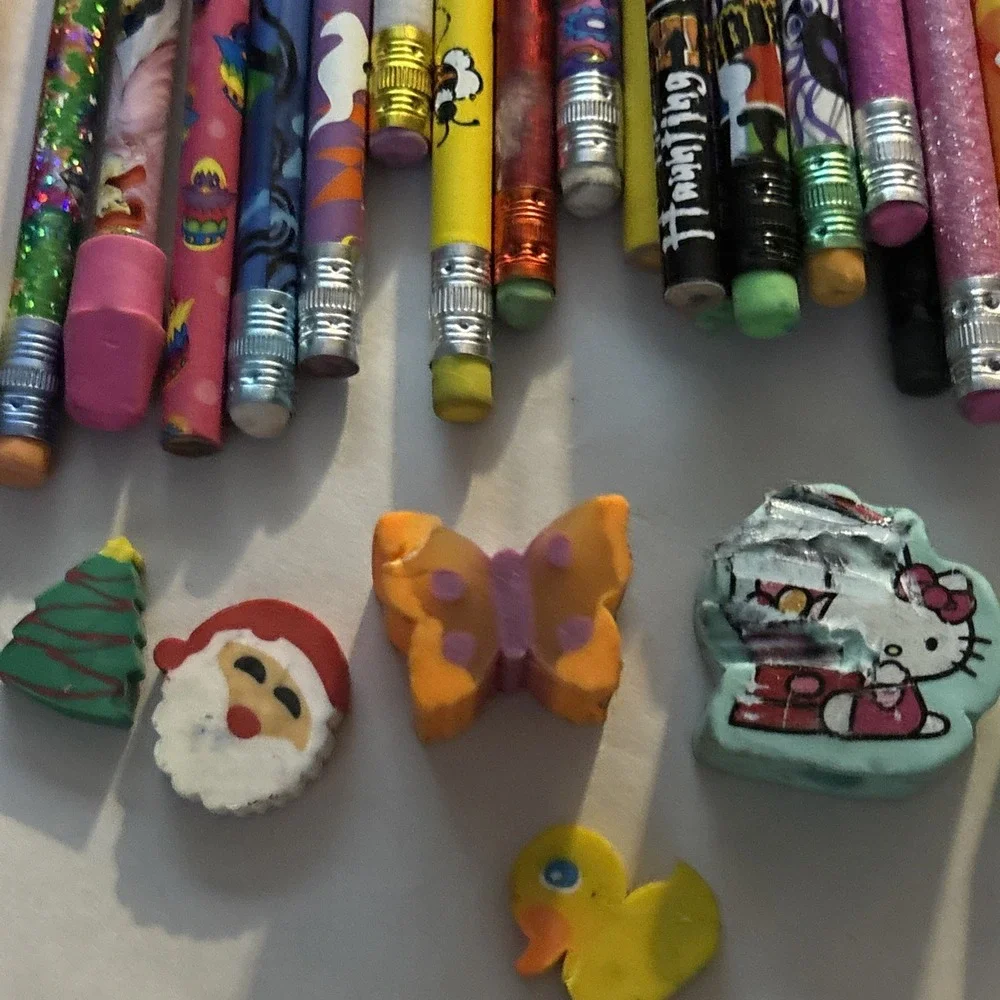 Lot of 80's Vtg‎ Pencils w/ Toppers Variety Holidays Animals  Cartoon